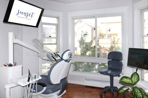 cosmetic-dentist-sunset-dentistry-office-06